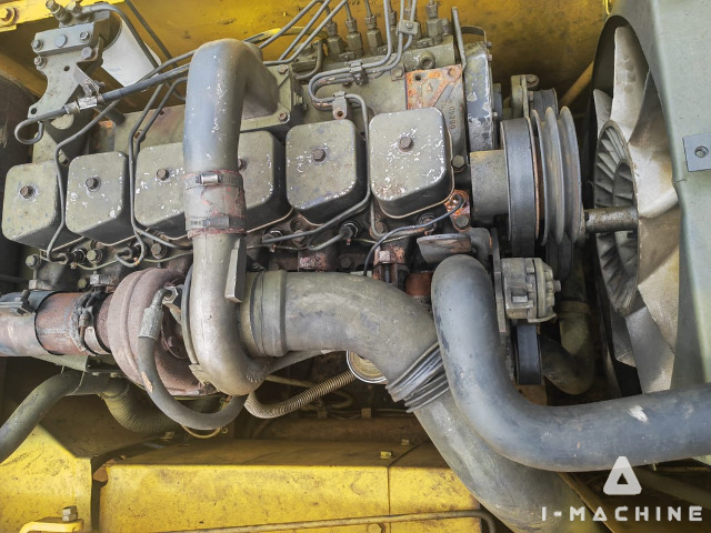 KOMATSU PC200-6