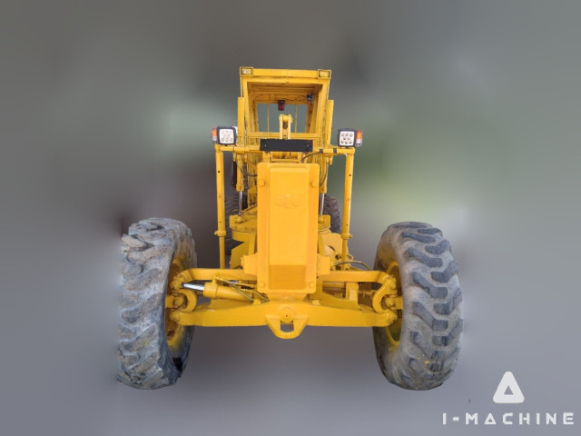 KOMATSU GD605A-3