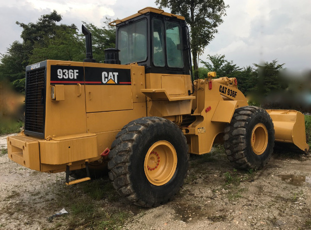 CATERPILLAR 936F