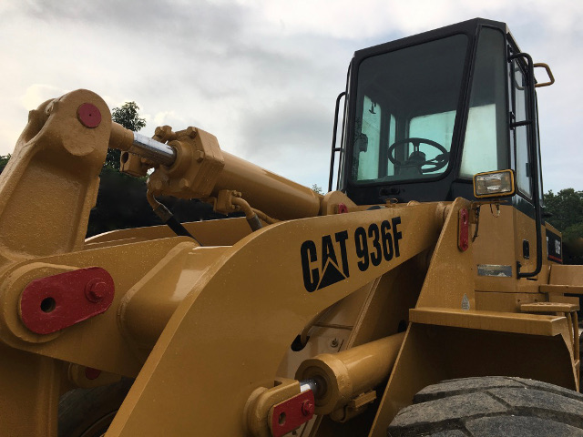 CATERPILLAR 936F