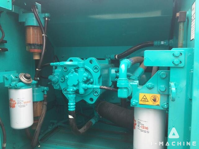 KOBELCO SK200-8