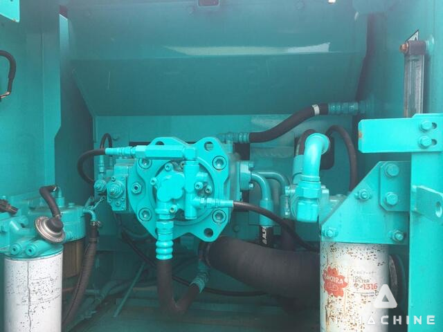 KOBELCO SK200-8