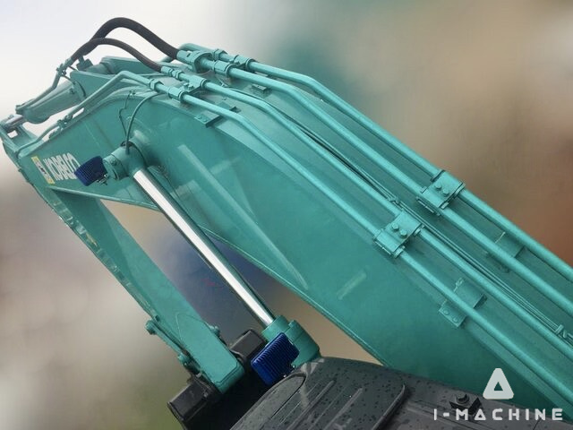 KOBELCO SK200-8