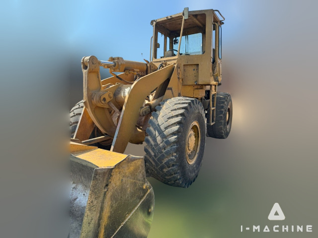 CATERPILLAR 936