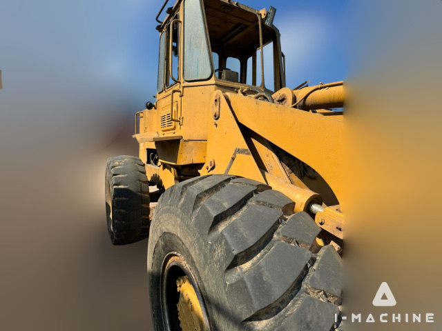 CATERPILLAR 936
