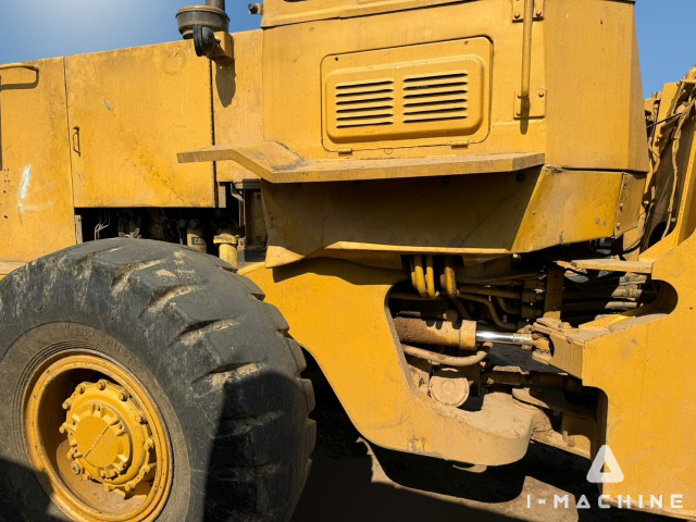 CATERPILLAR 936