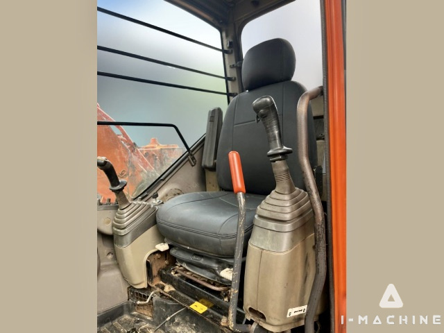 HITACHI ZX70