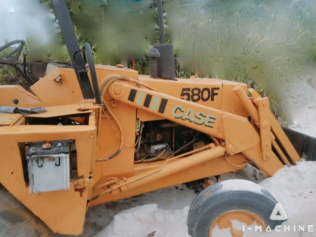CASE 580 F