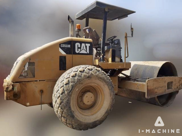 CATERPILLAR CS533