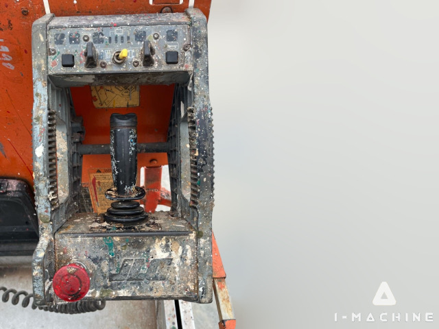 JLG 3246ES