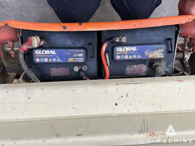 JLG 3246ES