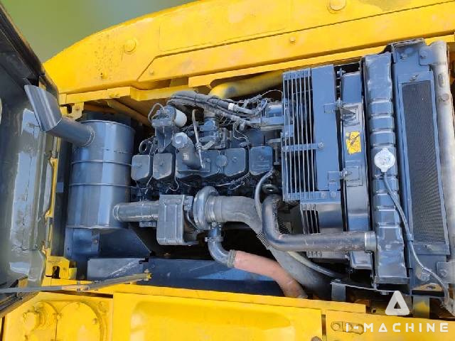 KOMATSU PC200-7