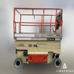 Aerial lifts JLG 3246ES Scissor Lift MALAYSIA, MELAKA