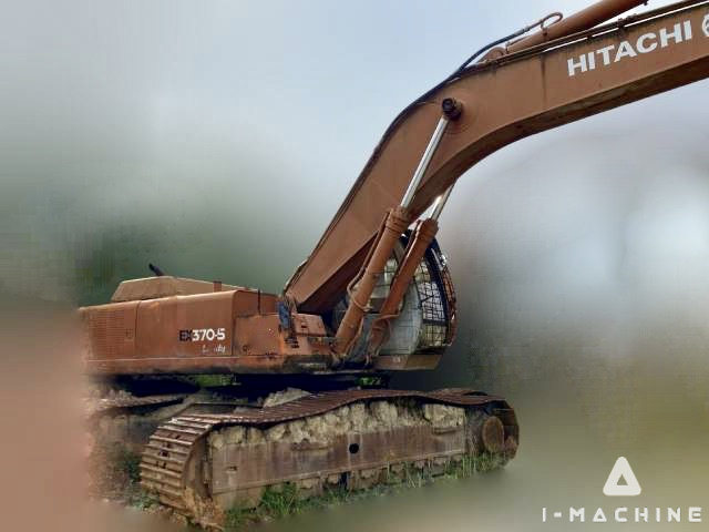 HITACHI EX370-5