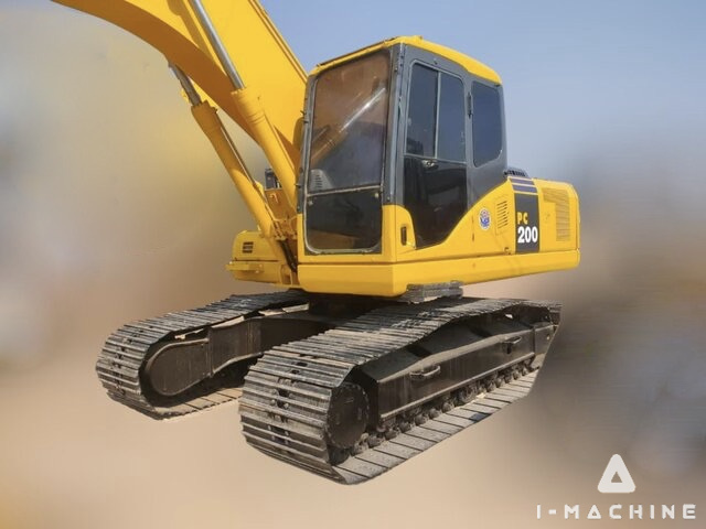 KOMATSU PC200-7
