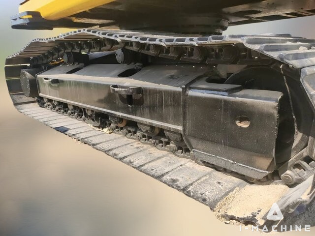 KOMATSU PC200-7