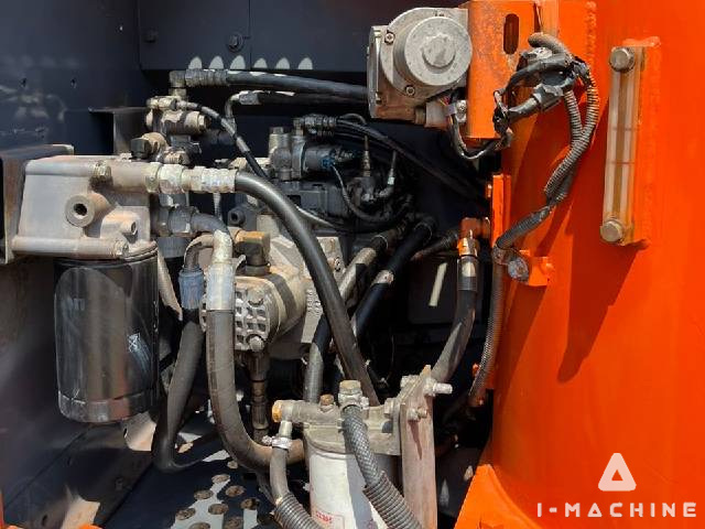 HITACHI ZX120-1