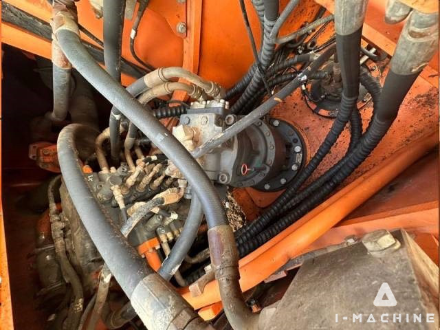 DOOSAN DX220A