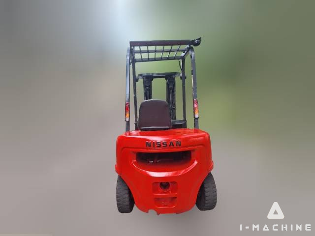 NISSAN J02