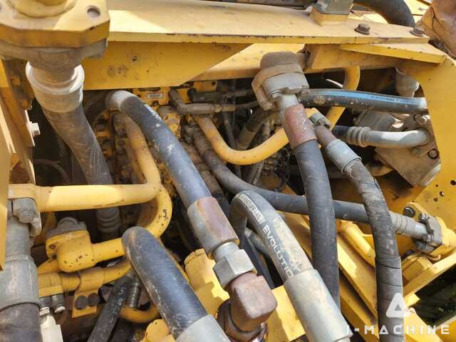 KOMATSU PC450LC-7