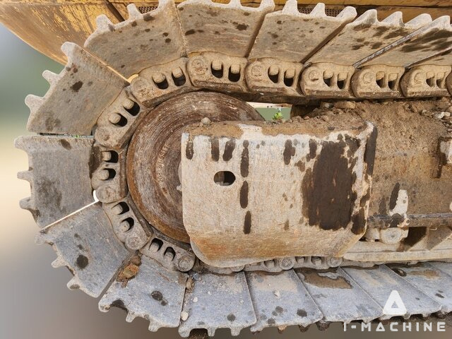 KOMATSU PC450LC-7