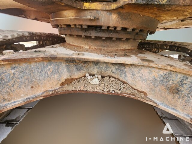 KOMATSU PC450LC-7