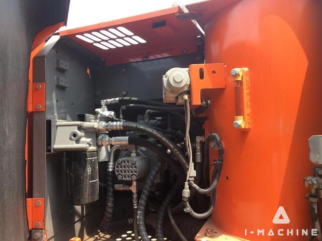 HITACHI ZX120-1
