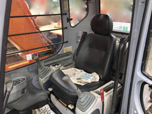 HITACHI EX120-5E