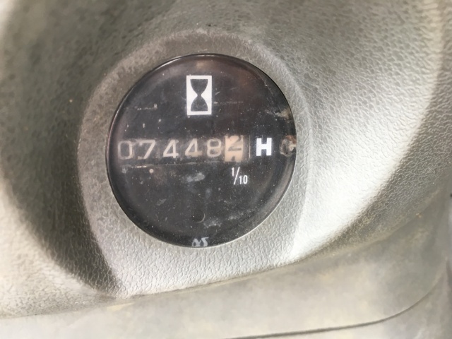 HITACHI EX120-5E