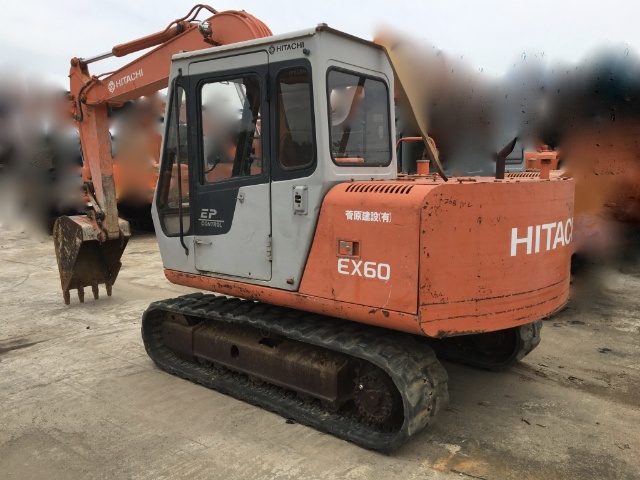 HITACHI EX60G