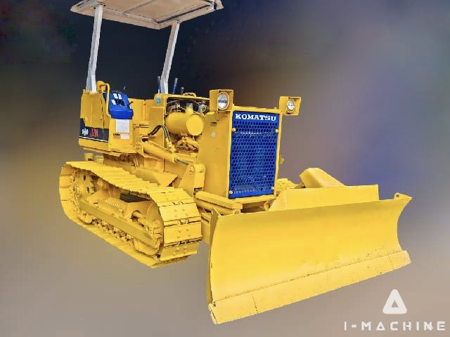 KOMATSU D21A