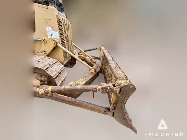 KOMATSU D68ESS-12E0