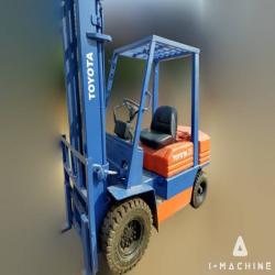 Forklifts TOYOTA 5FD25 Diesel Forklift MALAYSIA, SELANGOR