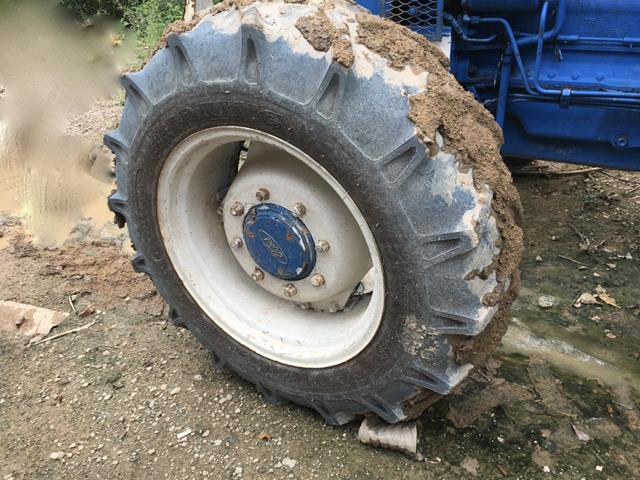 New Holland 7810-III