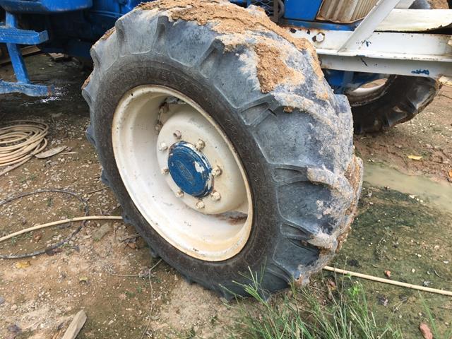 New Holland 7810-III