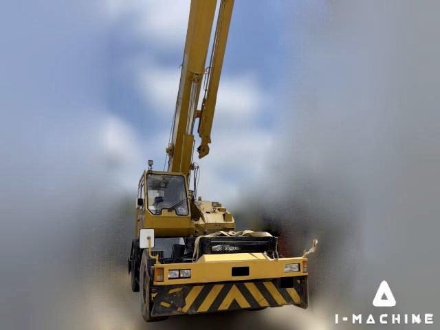 KOBELCO RK250-2