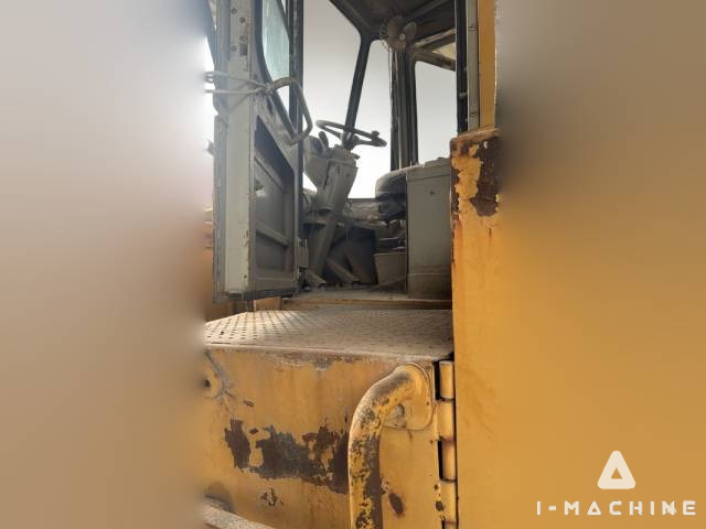 CATERPILLAR 966D
