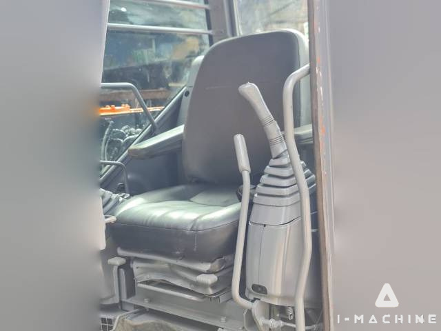 HITACHI ZX60