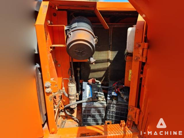 HITACHI ZX60