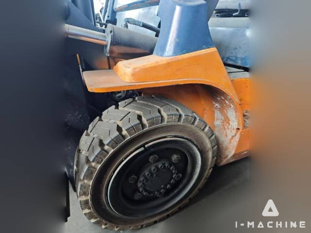 TOYOTA 02-7FD35