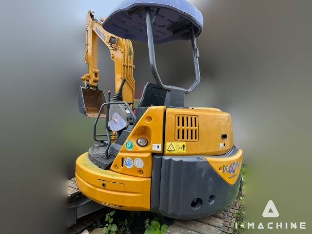 KOMATSU PC40MRX