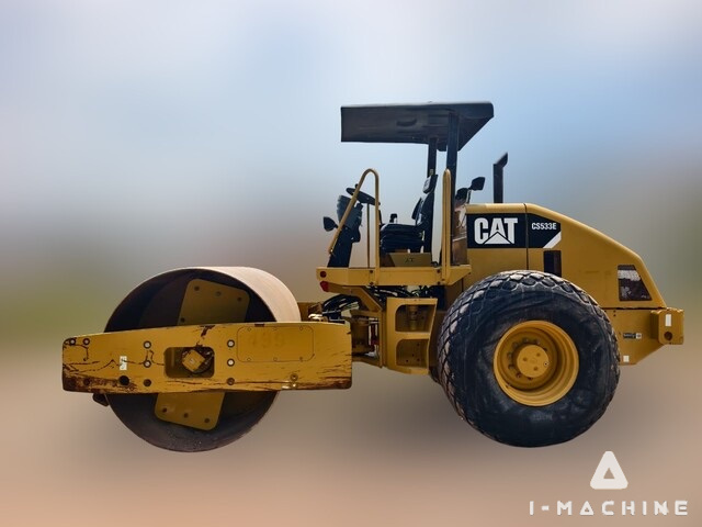 CATERPILLAR CS533E