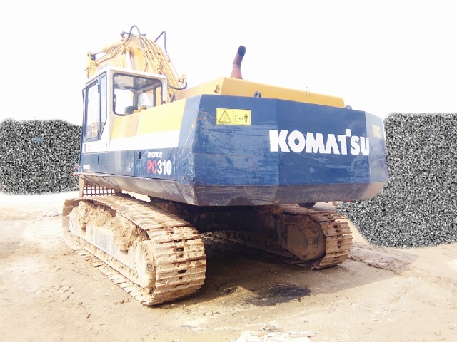 KOMATSU PC310-5