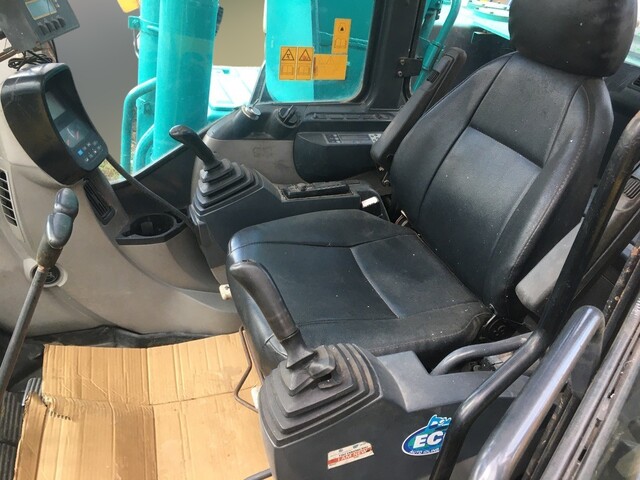 KOBELCO SK200-8