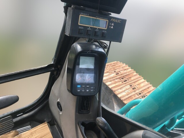 KOBELCO SK200-8