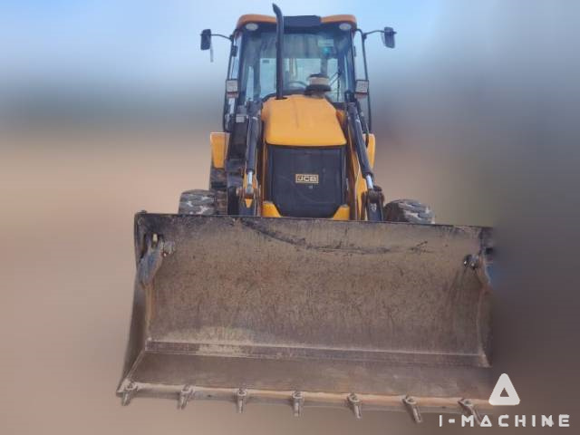 JCB 3DX