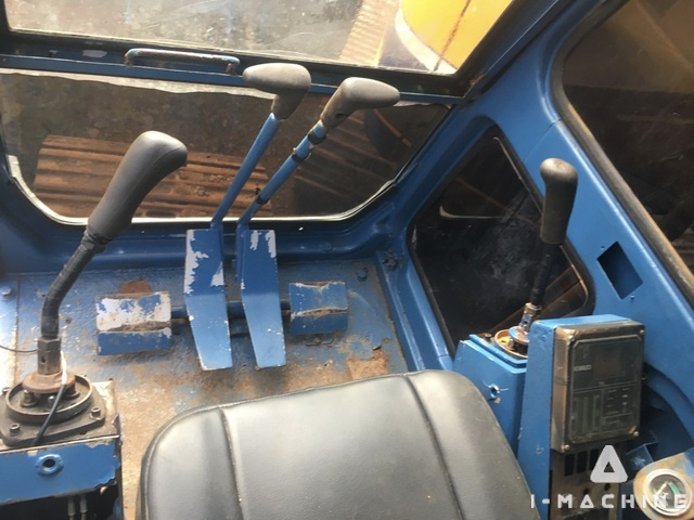 KOBELCO SK200-3