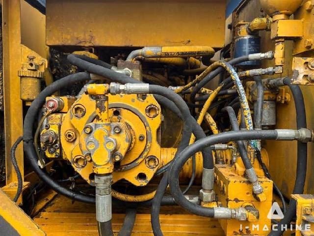 KOBELCO SK200-3
