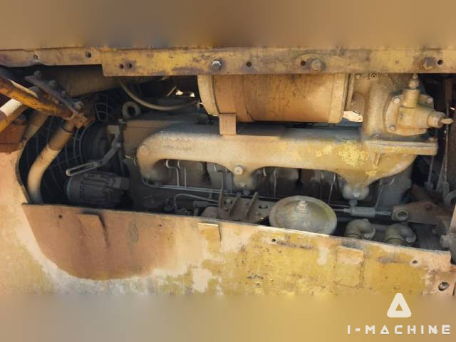 KOMATSU D60-A6