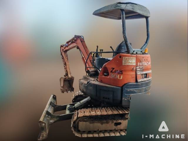 HITACHI ZX30U